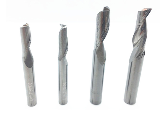 4mm einzelne Flöten-Spiralen-feste Karbid-Schaftfräser CNC-Karbid-Router-Stückchen